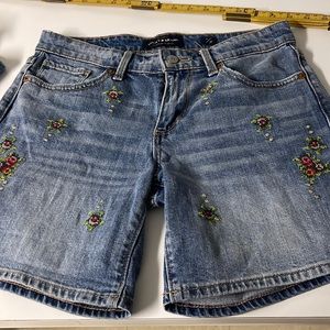 Lucky Brand Embroidered Jeans Shorts size 4